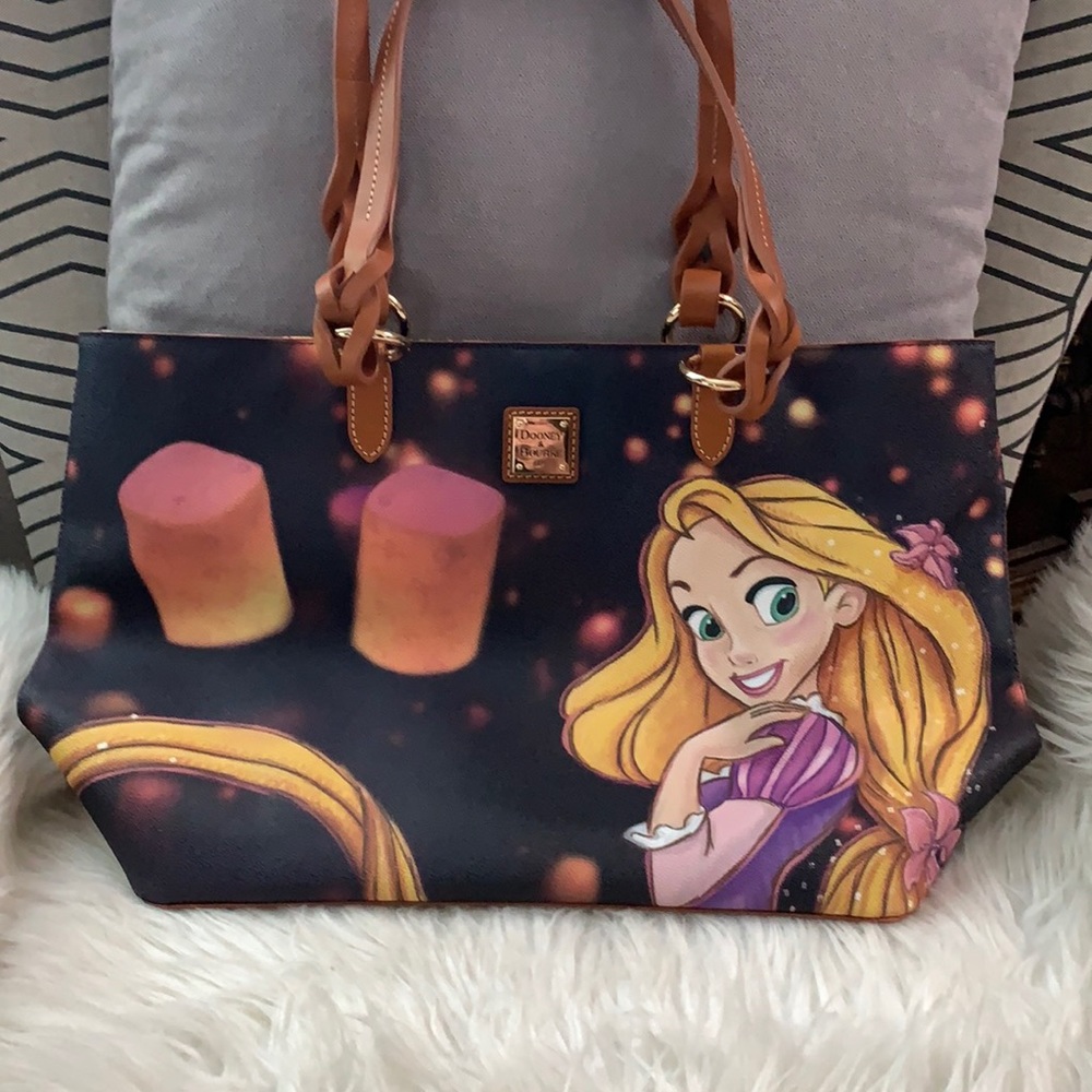 Disney x Dooney Bourke Rapunzel Tangled Tote bag - Picture 4 of 14